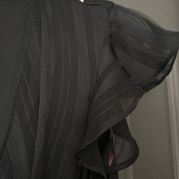 🖤🩷AVEC LES FILLES Floral and Pleated Wrap Dress - Picture 7 of 15